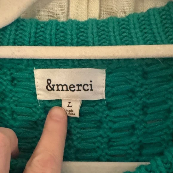 Emerald Cable Knit Sweater - Picture 3 of 5